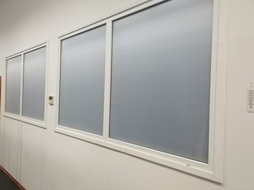Установка матовой пленки Matte White на окна